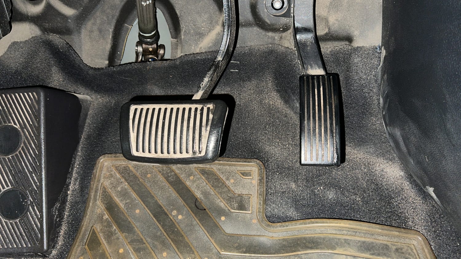 Used 2018 Hyundai Elite i20 Asta 1.2 AT Petrol Automatic interior PEDALS VIEW
