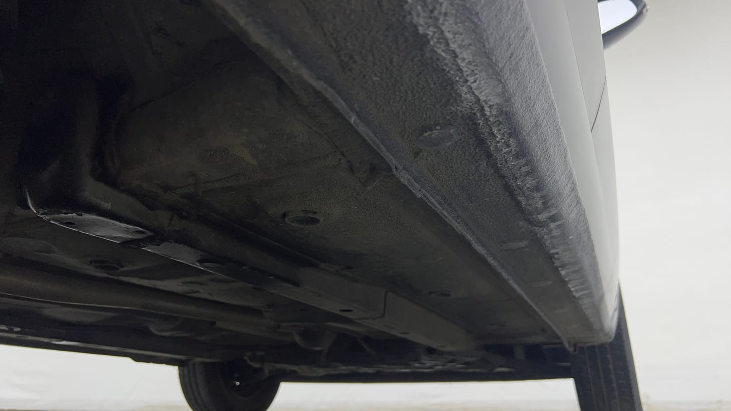 Used 2022 Hyundai Santro Sportz Petrol Manual extra REAR RIGHT UNDERBODY VIEW