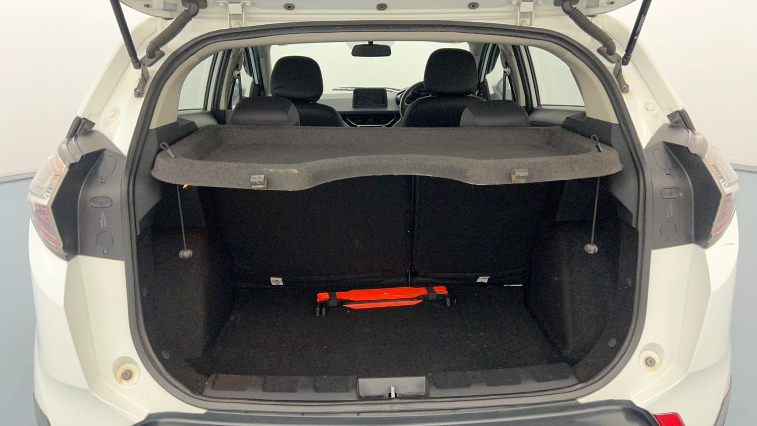 Used 2019 Tata Nexon XZA Plus Diesel Diesel Automatic interior DICKY INSIDE VIEW