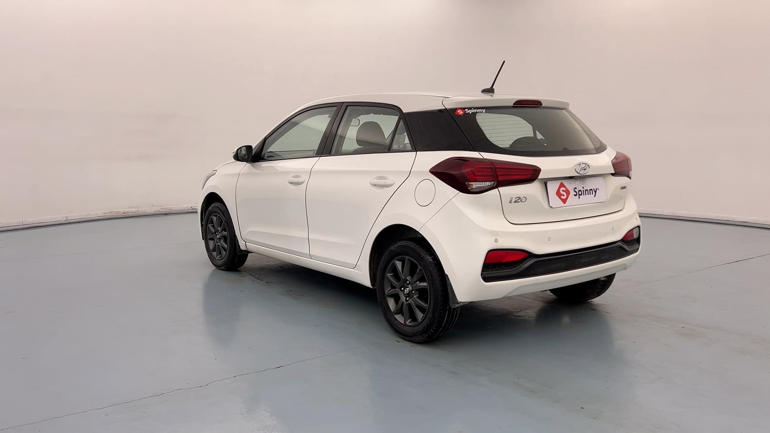 Used 2018 Hyundai Elite i20 Asta 1.2 AT Petrol Automatic exterior LEFT REAR CORNER VIEW