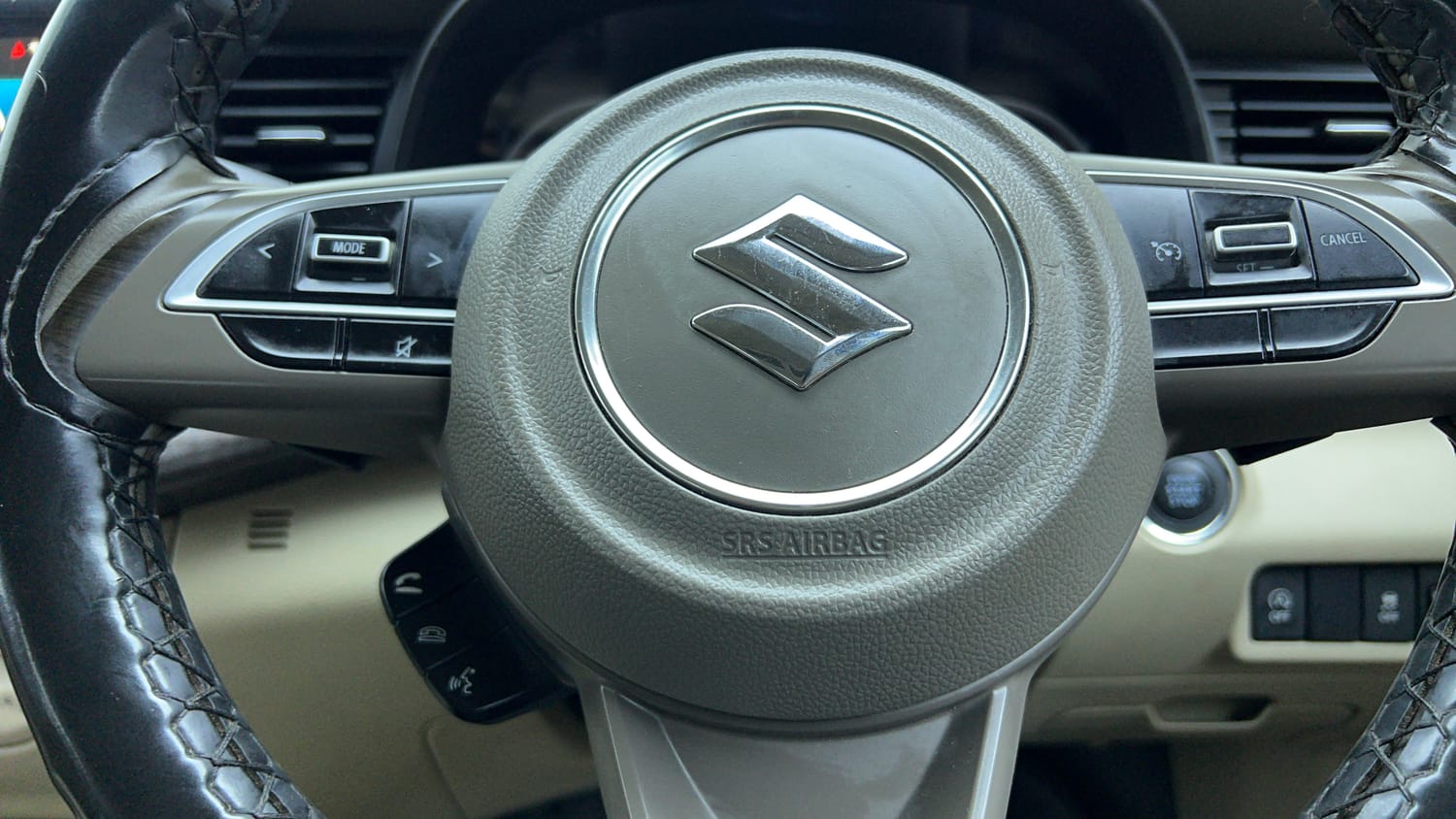 Used 2024 Maruti Suzuki Ertiga ZXi Plus AT Petrol Automatic top_features Airbags