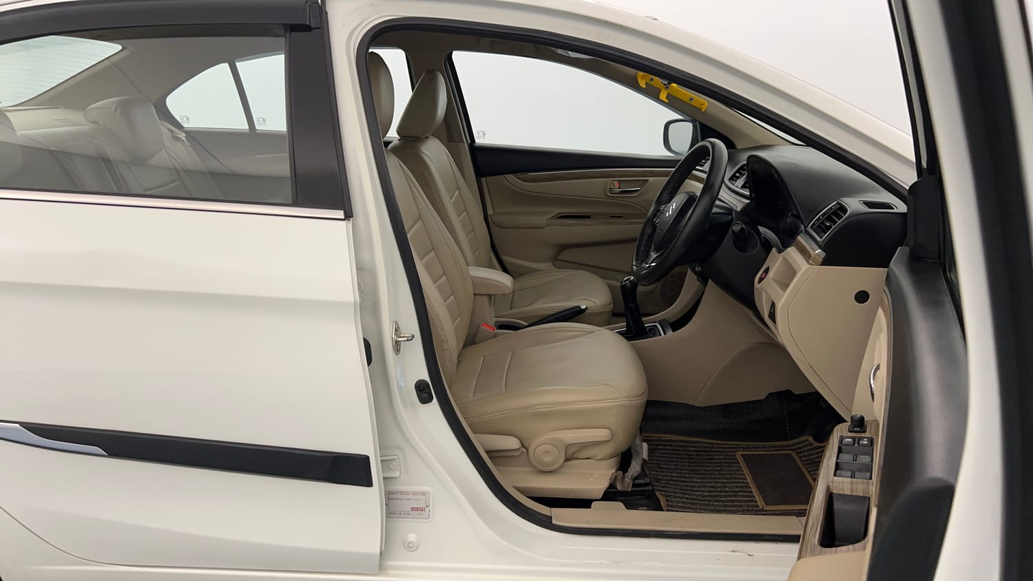 Used 2023 Maruti Suzuki Ciaz Alpha 1.5 Petrol Manual interior RIGHT SIDE FRONT DOOR CABIN VIEW