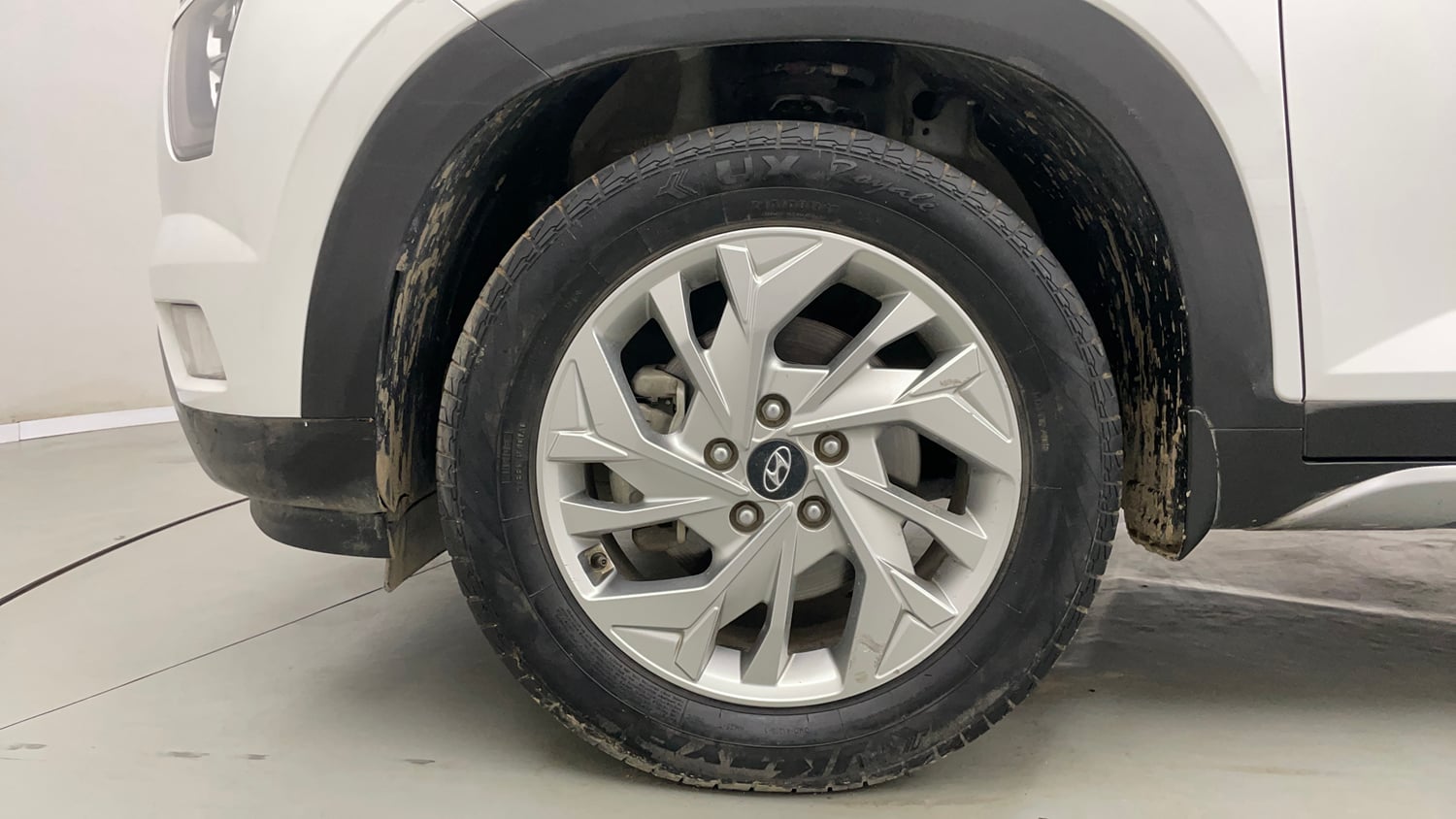 Used 2022 Hyundai Creta SX 1.5 Petrol IVT Petrol Automatic tyres LEFT FRONT TYRE RIM VIEW