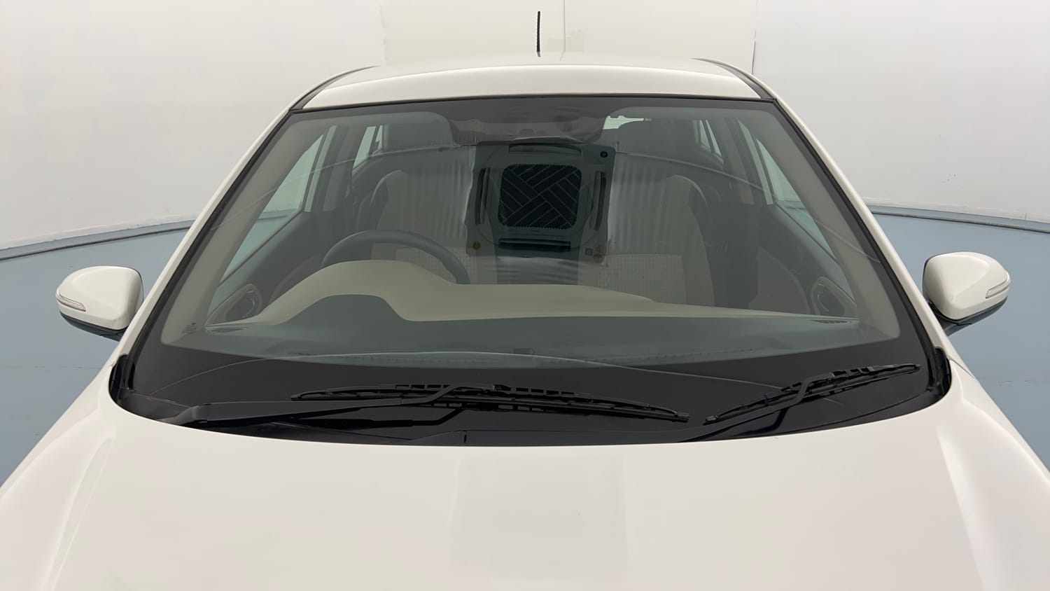 Used 2018 Hyundai Elite i20 Asta 1.2 AT Petrol Automatic exterior FRONT WINDSHIELD VIEW