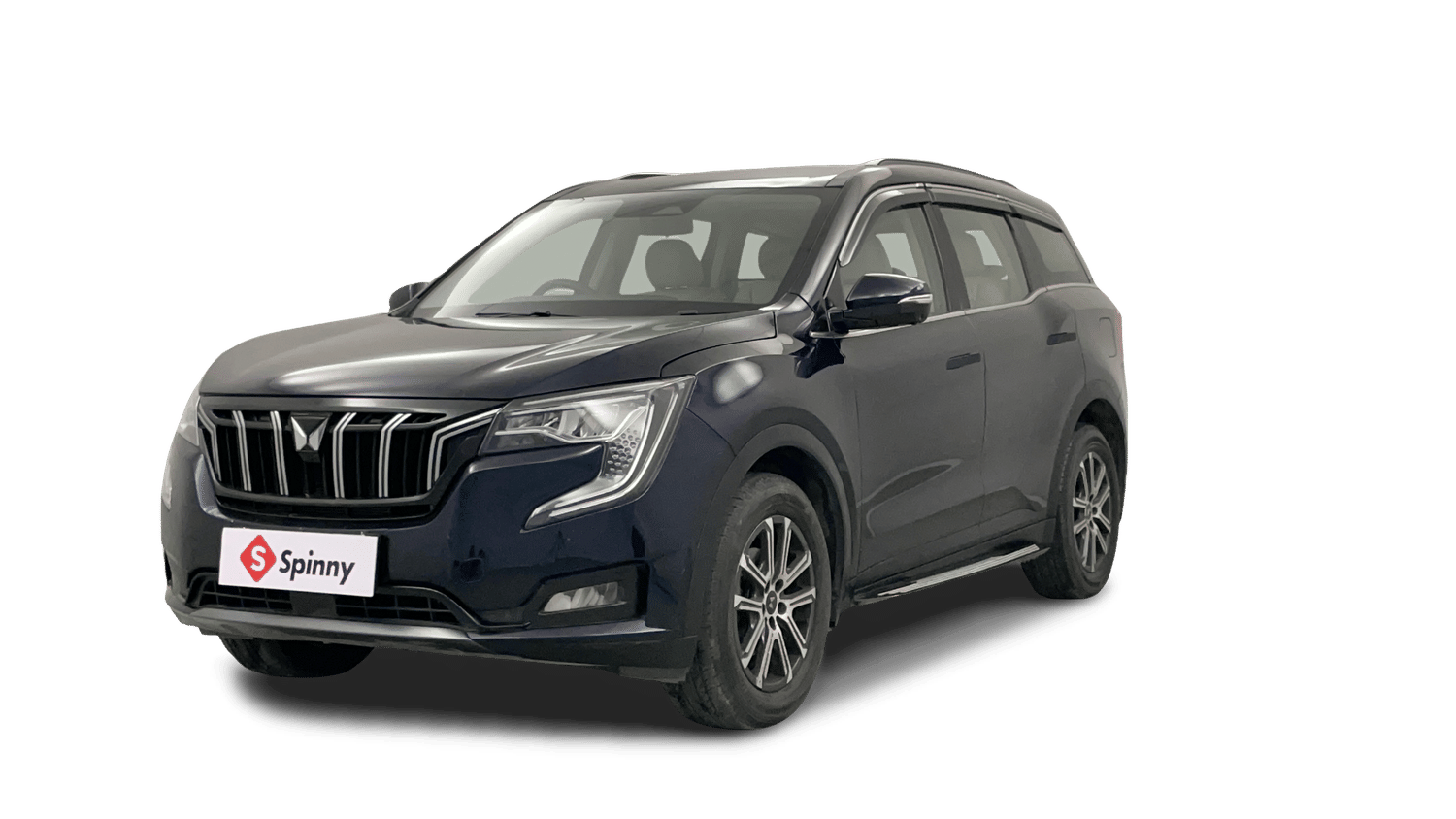 Used 2025 Mahindra XUV700 AX7 Luxury Pack Petrol AT 7 STR Petrol Automatic Image