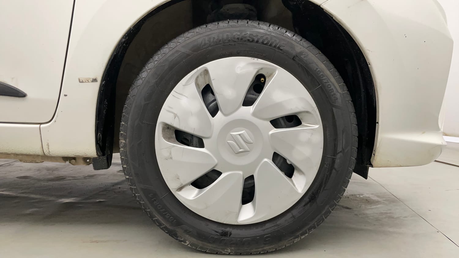 Used 2018 Maruti Suzuki Celerio ZXi AMT Petrol Automatic tyres RIGHT FRONT TYRE RIM VIEW