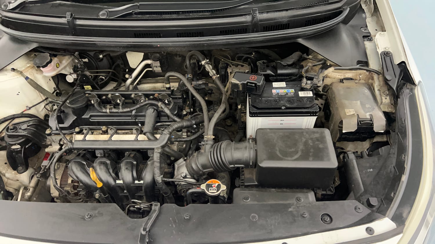 Used 2018 Hyundai Elite i20 Asta 1.2 AT Petrol Automatic engine ENGINE LEFT SIDE VIEW
