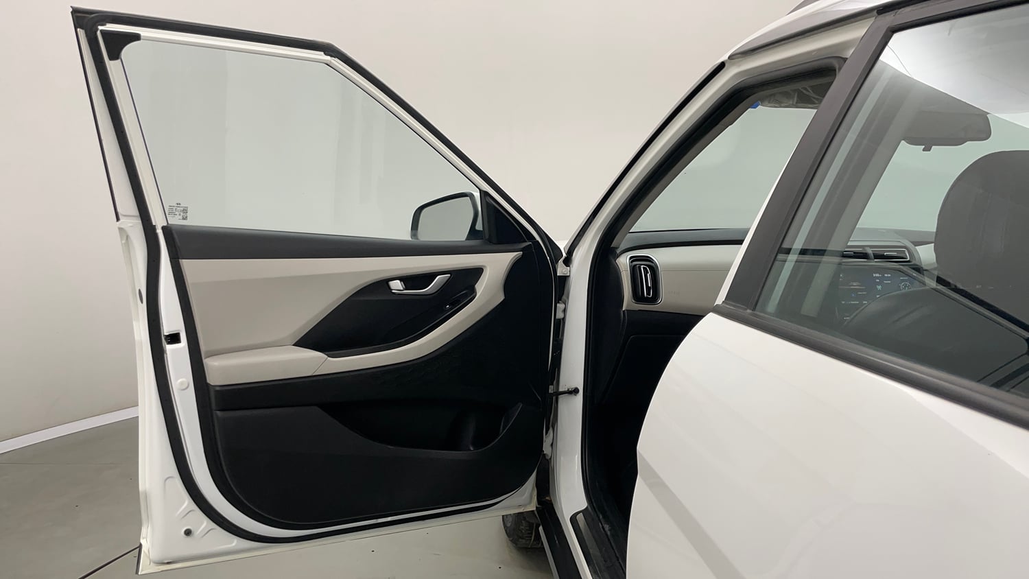 Used 2022 Hyundai Creta SX 1.5 Petrol IVT Petrol Automatic interior LEFT FRONT DOOR OPEN VIEW