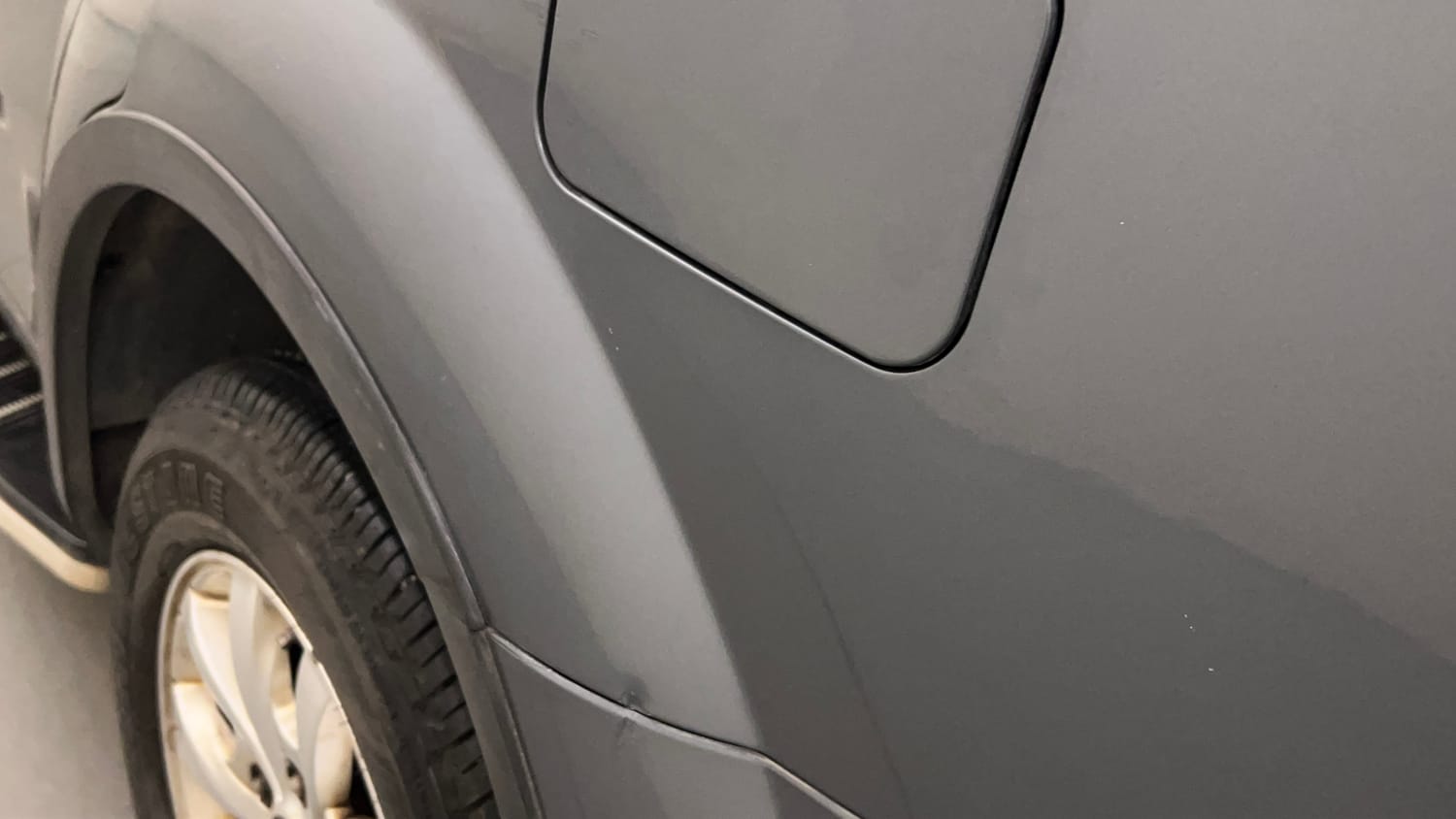 Used 2016 Mahindra XUV500 W10 AT Diesel Automatic dents MINOR DENT