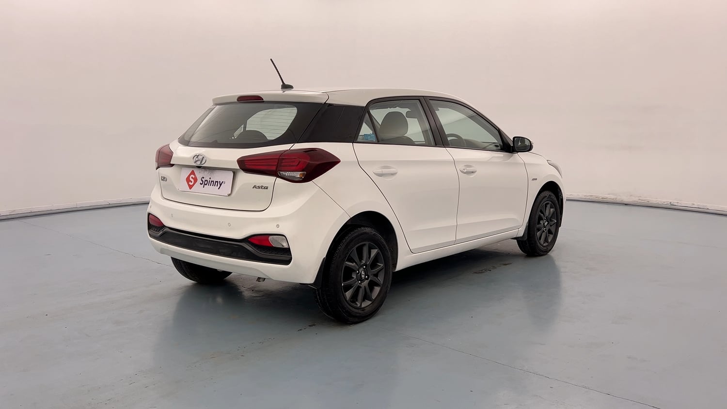 Used 2018 Hyundai Elite i20 Asta 1.2 AT Petrol Automatic exterior RIGHT REAR CORNER VIEW