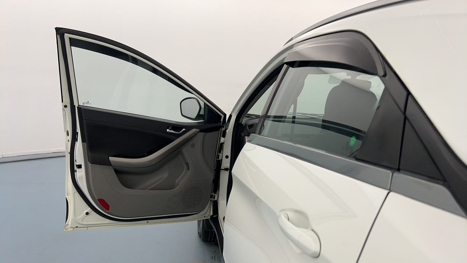 Used 2019 Tata Nexon XZA Plus Diesel Diesel Automatic interior LEFT FRONT DOOR OPEN VIEW
