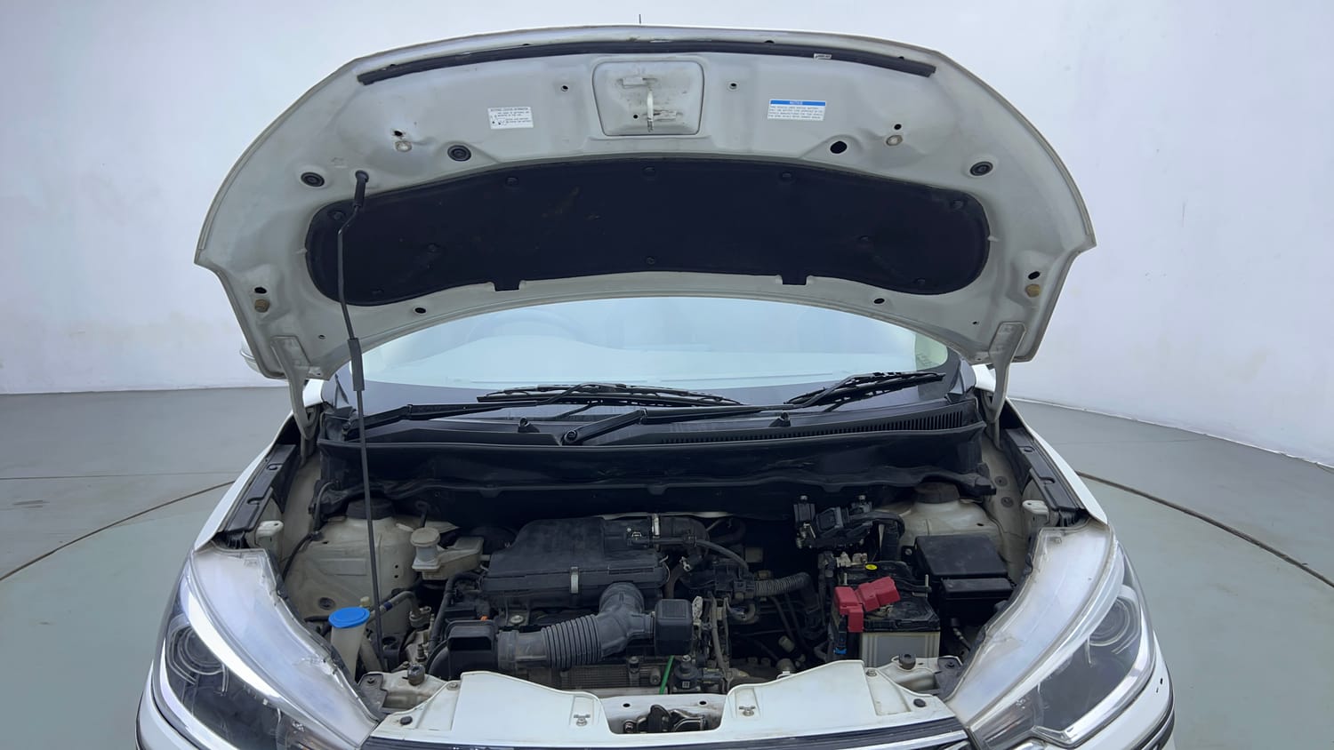 Used 2024 Maruti Suzuki Ertiga ZXi Plus AT Petrol Automatic engine ENGINE & BONNET OPEN FRONT VIEW