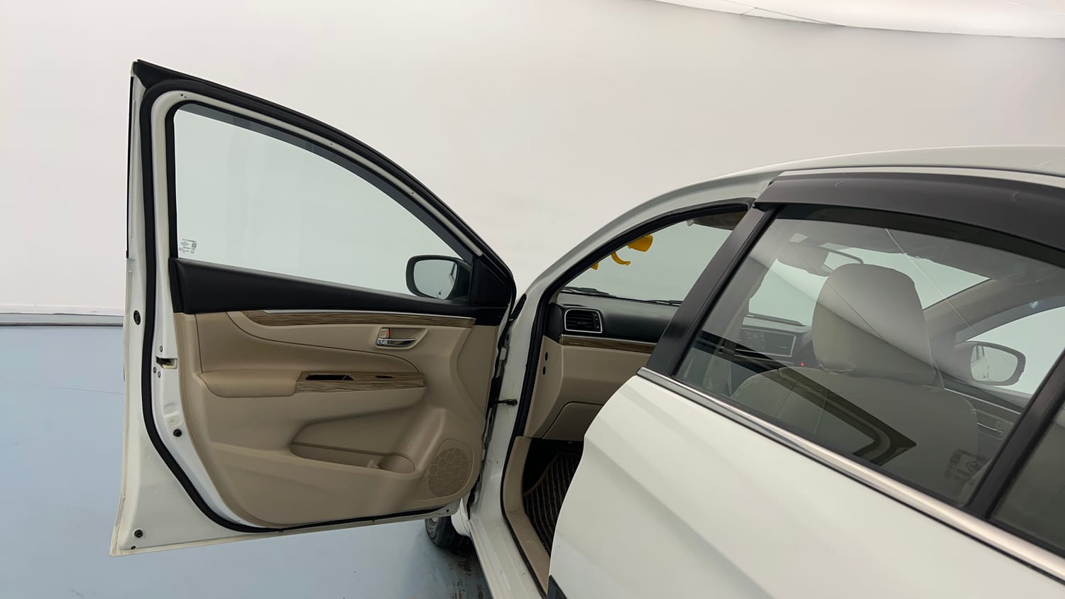 Used 2023 Maruti Suzuki Ciaz Alpha 1.5 Petrol Manual interior LEFT FRONT DOOR OPEN VIEW