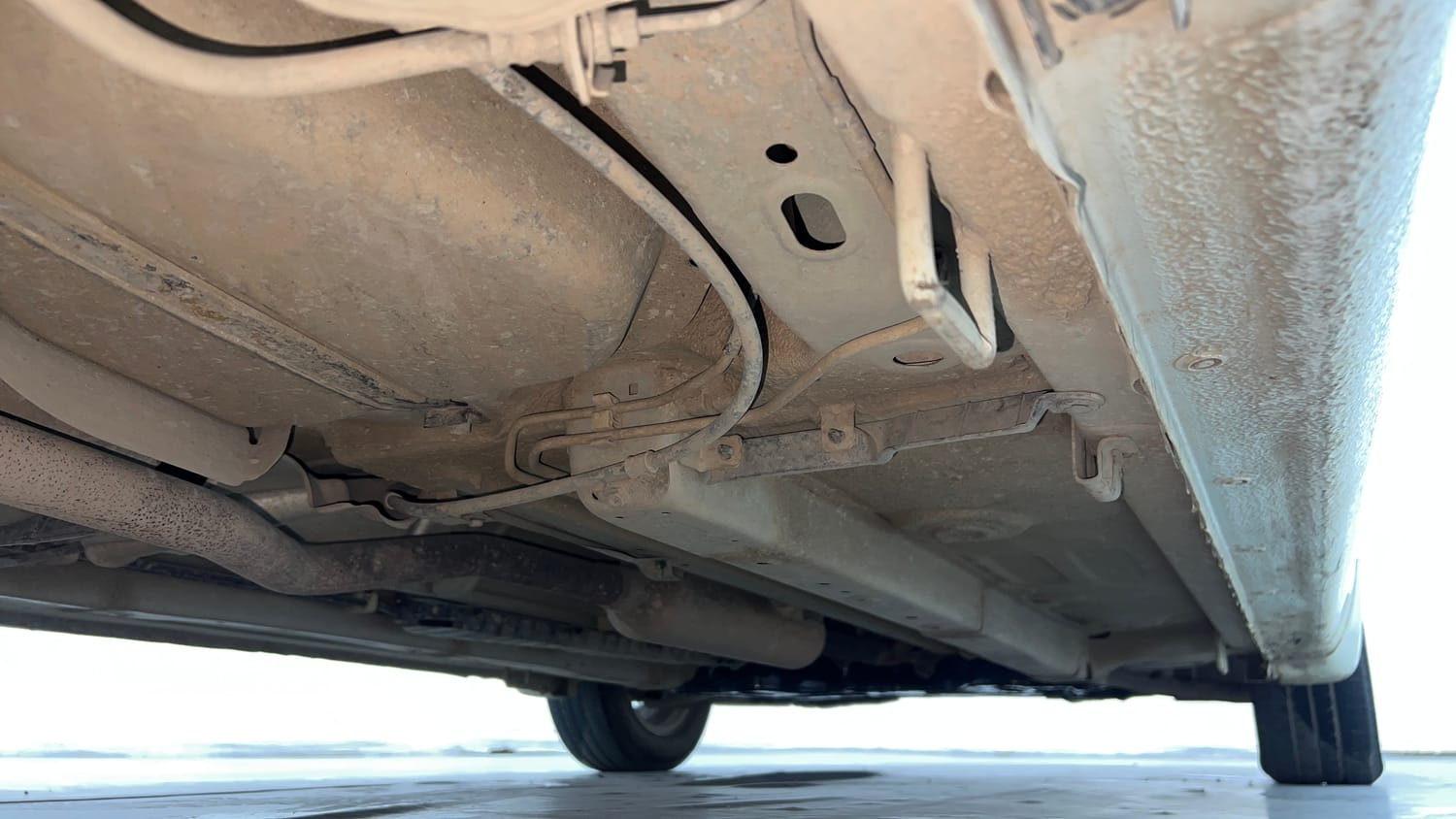 Used 2022 Maruti Suzuki Ciaz Zeta 1.5 Petrol Manual extra REAR RIGHT UNDERBODY VIEW