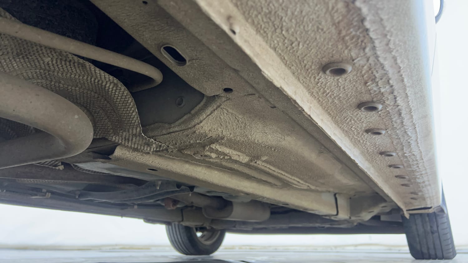 Used 2019 Ford Figo Aspire Titanium Plus 1.2 Ti-VCT Petrol Manual extra REAR RIGHT UNDERBODY VIEW