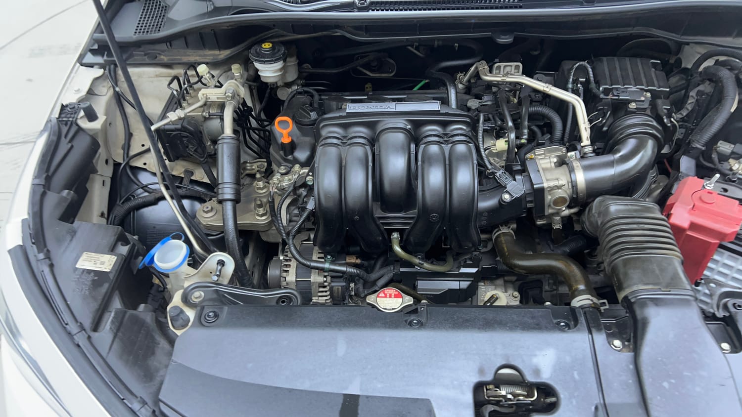 Used 2024 Honda City V Petrol MT Petrol Manual engine ENGINE RIGHT SIDE VIEW