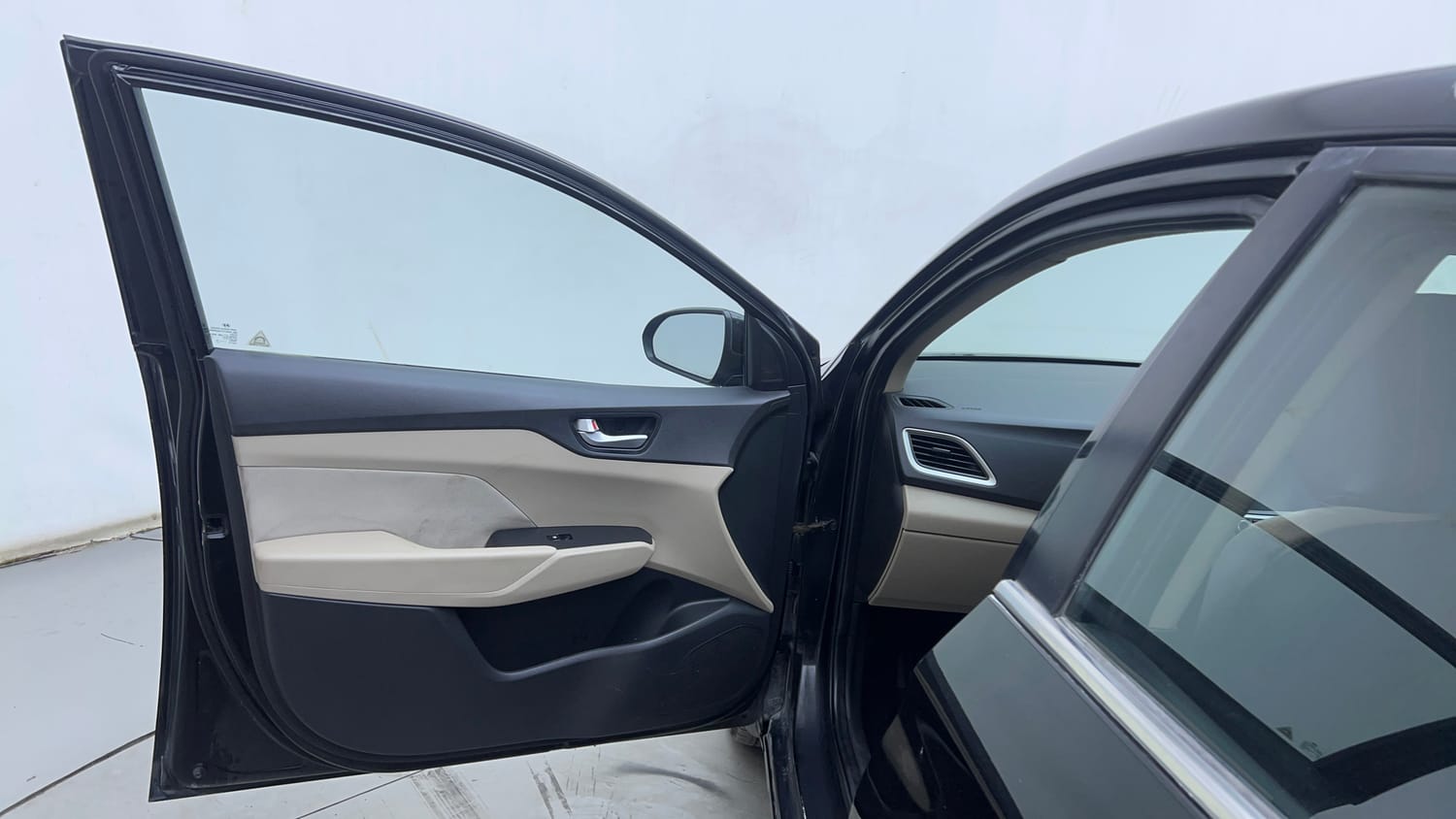Used 2018 Hyundai Verna SX Plus 1.6 CRDi AT Diesel Automatic interior LEFT FRONT DOOR OPEN VIEW