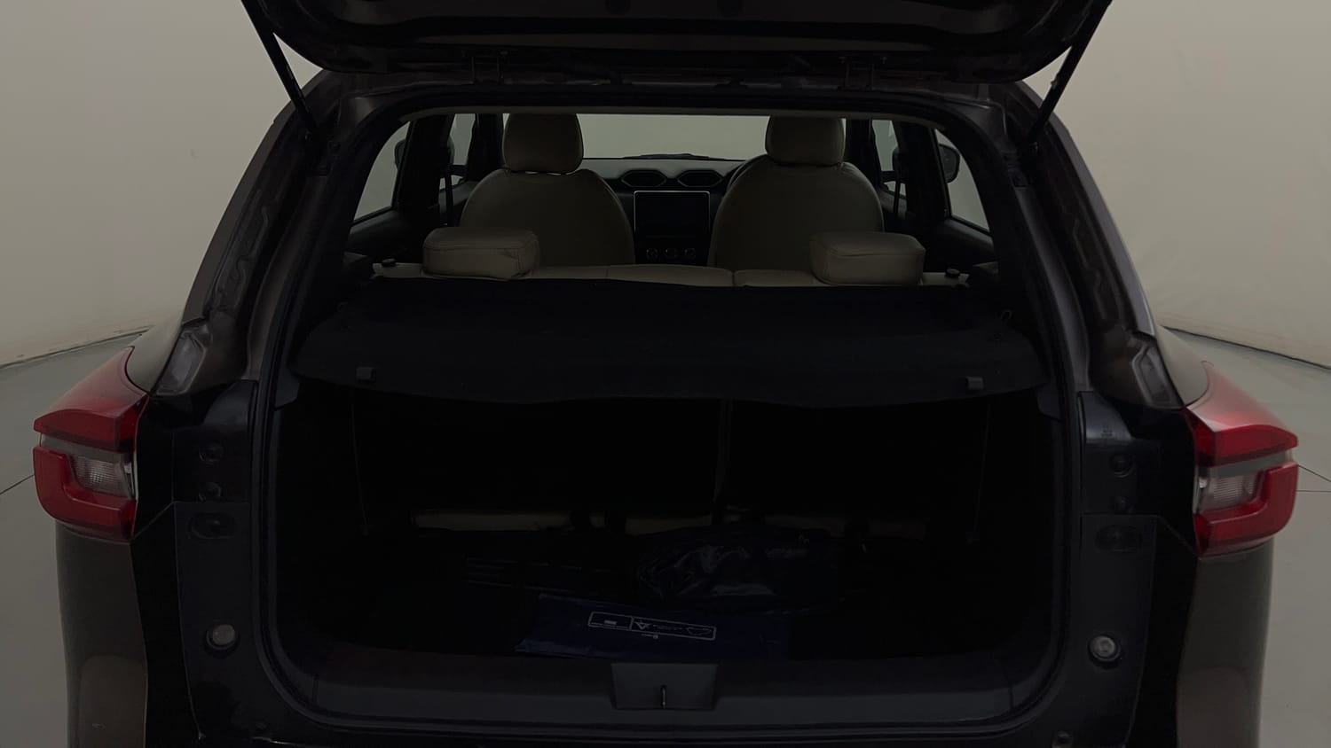 Used 2024 Nissan Magnite XV Premium Turbo Petrol Manual interior DICKY INSIDE VIEW