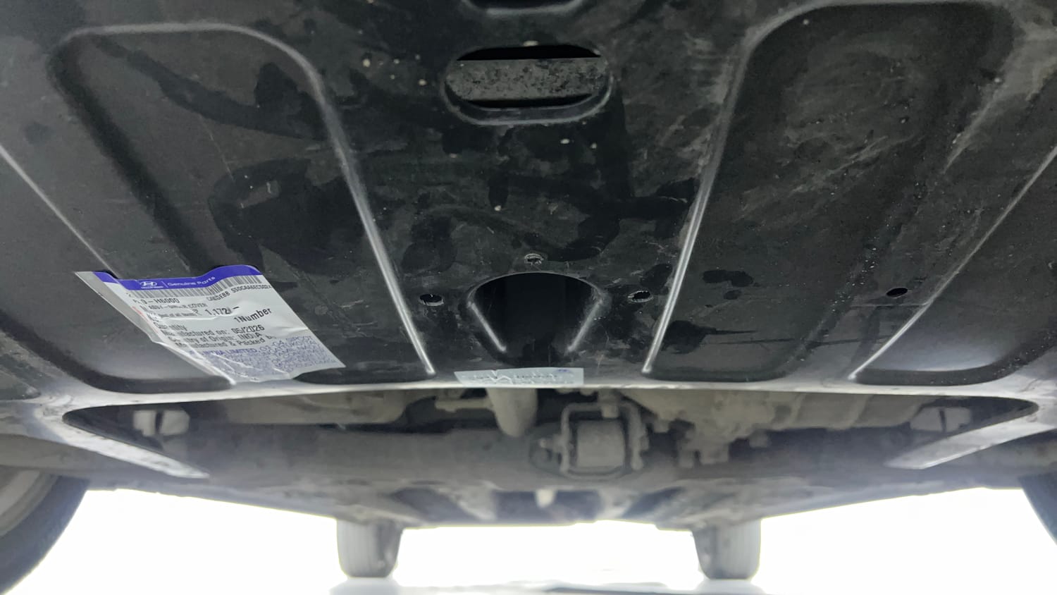 Used 2018 Hyundai Verna SX Plus 1.6 CRDi AT Diesel Automatic extra FRONT LEFT UNDERBODY VIEW