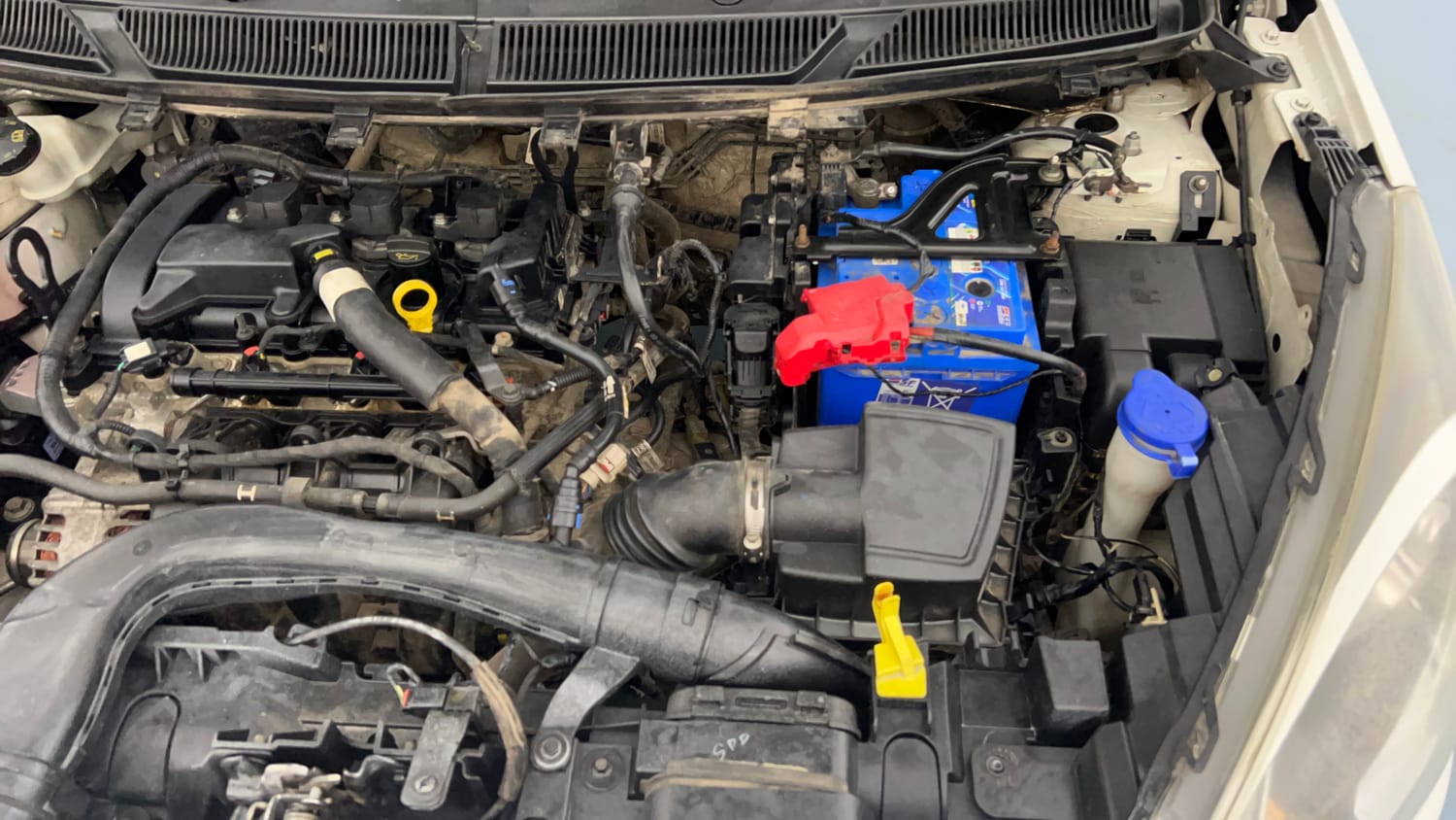 Used 2020 Ford Figo Aspire Titanium 1.2 Ti-VCT Petrol Manual engine ENGINE LEFT SIDE VIEW