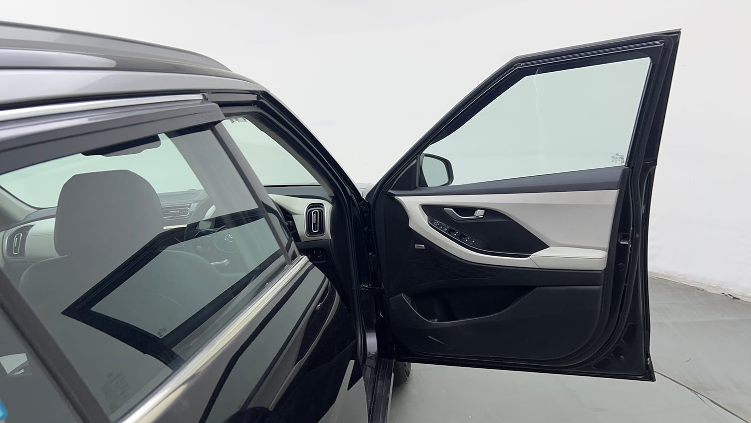 Used 2023 Hyundai Creta SX (O) 1.5 Petrol IVT Petrol Automatic interior RIGHT FRONT DOOR OPEN VIEW