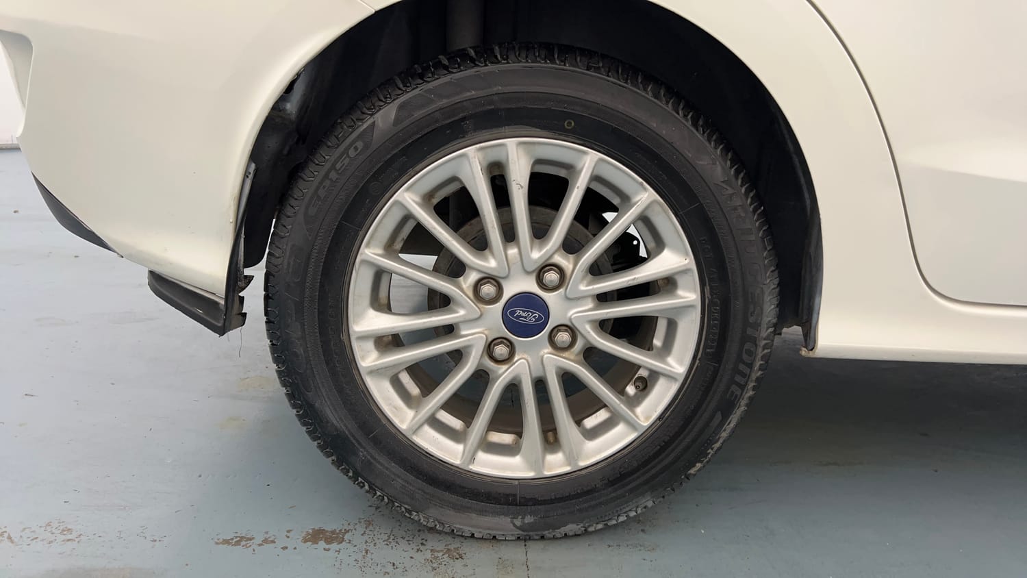 Used 2020 Ford Figo Aspire Titanium 1.2 Ti-VCT Petrol Manual tyres RIGHT REAR TYRE RIM VIEW