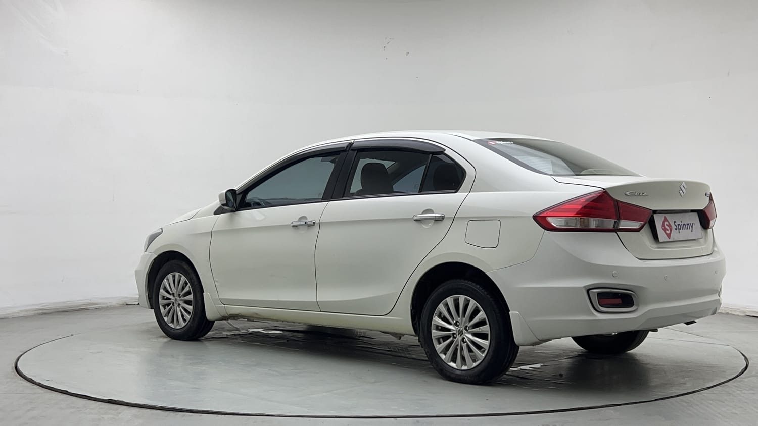 Used 2022 Maruti Suzuki Ciaz Zeta 1.5 Petrol Manual exterior LEFT REAR CORNER VIEW