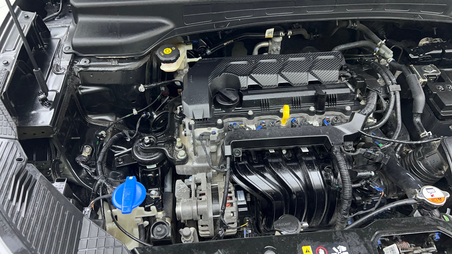 Used 2023 Hyundai Creta SX (O) 1.5 Petrol IVT Petrol Automatic engine ENGINE RIGHT SIDE VIEW