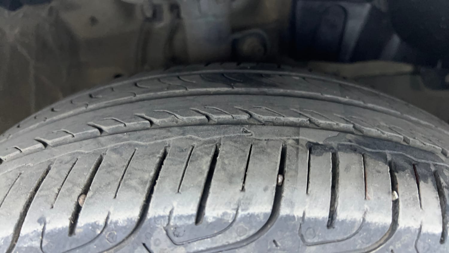 Used 2024 Honda City V Petrol MT Petrol Manual tyres RIGHT FRONT TYRE TREAD VIEW