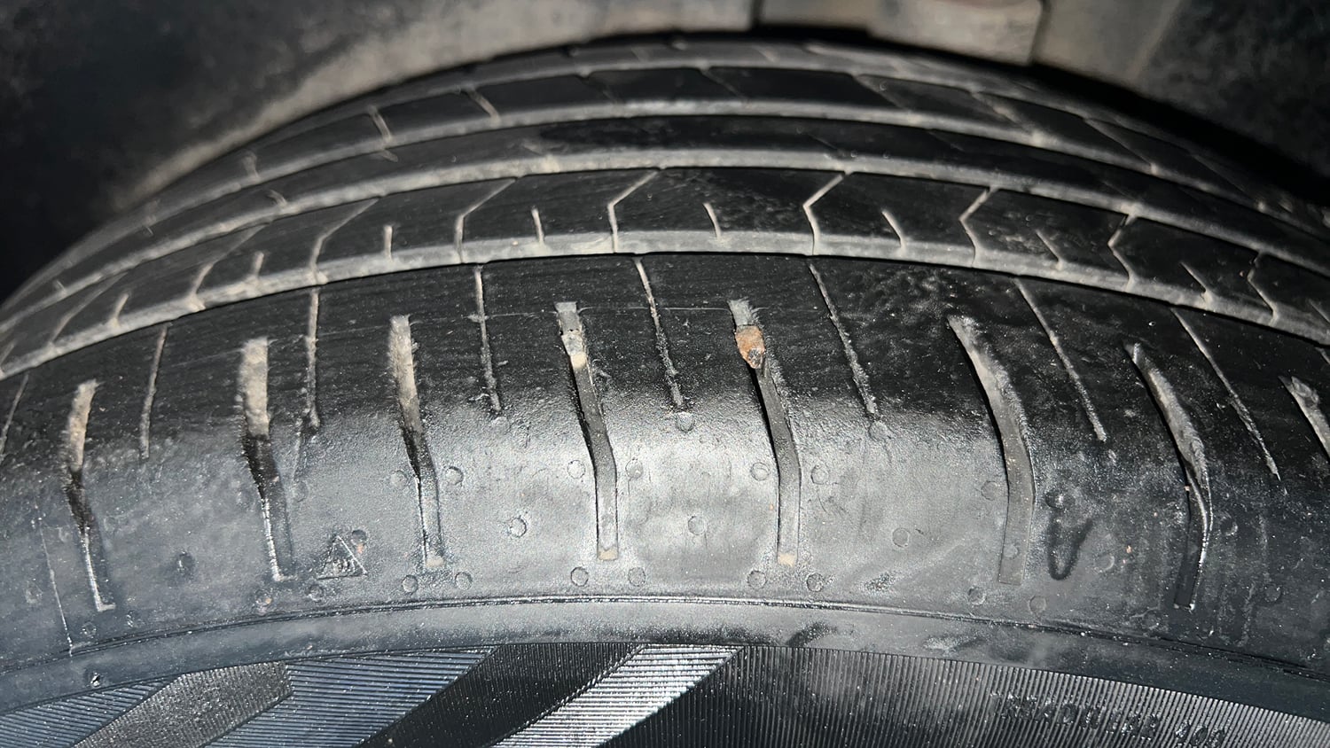 Used 2023 Hyundai Creta SX (O) 1.5 Petrol IVT Petrol Automatic tyres LEFT REAR TYRE TREAD VIEW