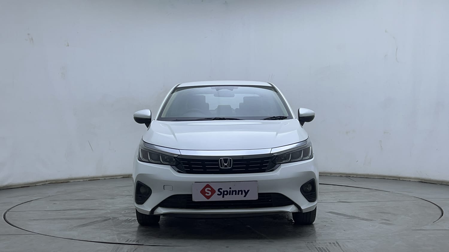 Used 2024 Honda City V Petrol MT Petrol Manual exterior FRONT VIEW
