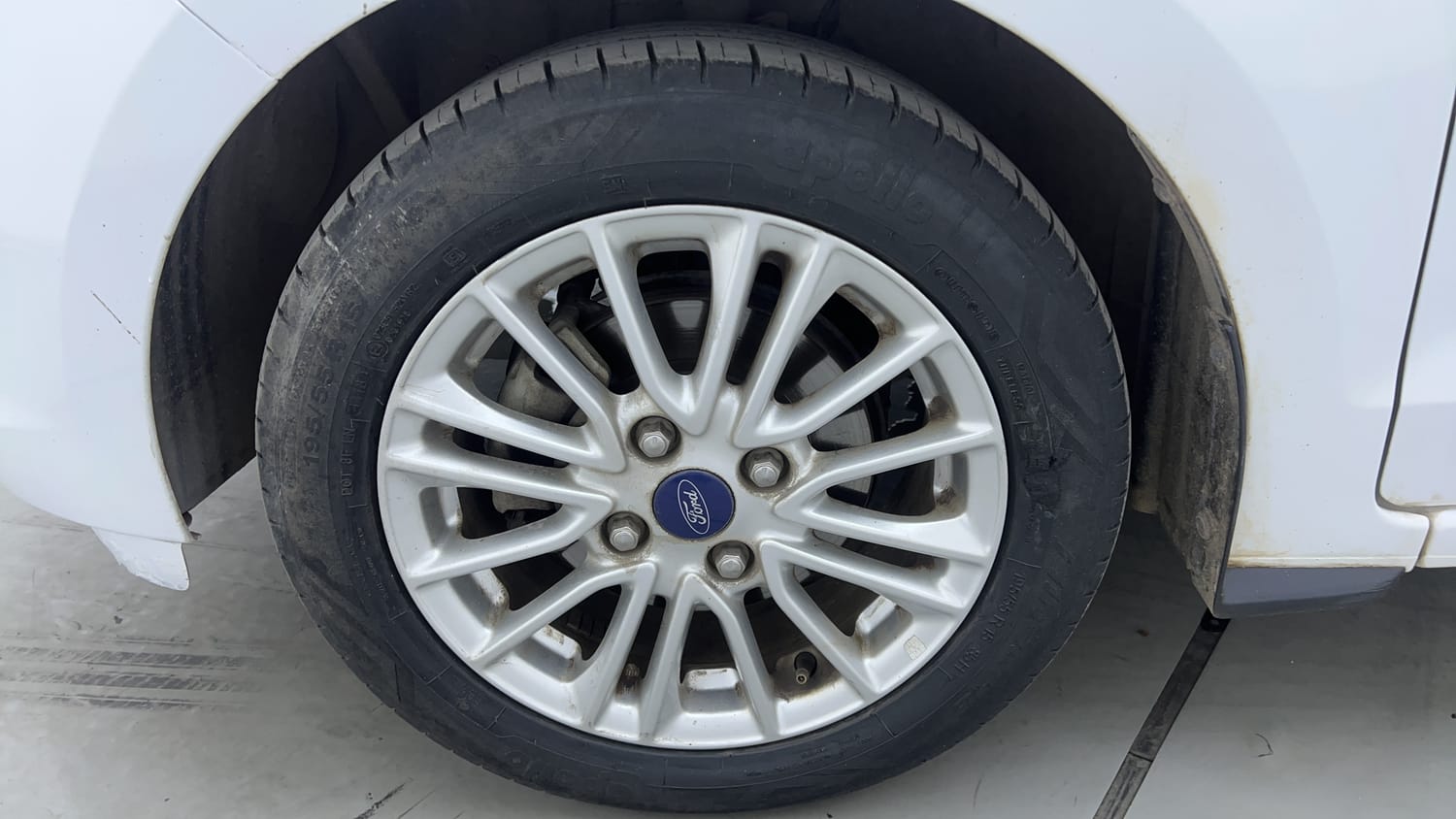 Used 2019 Ford Figo Aspire Titanium Plus 1.2 Ti-VCT Petrol Manual tyres LEFT FRONT TYRE RIM VIEW