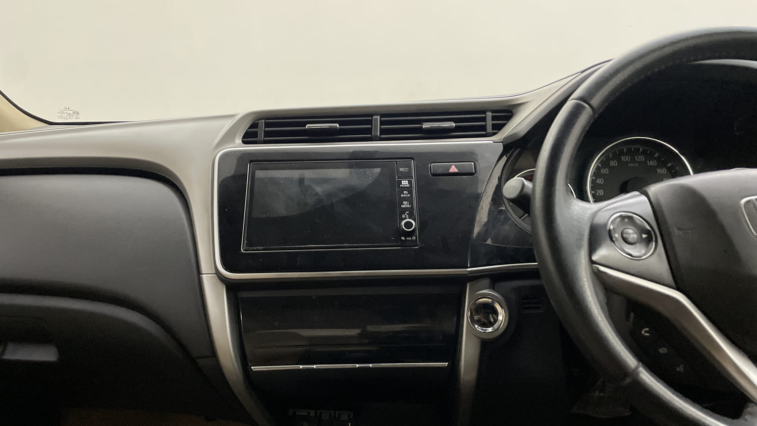 Used 2019 Honda City VX Diesel Diesel Manual interior MUSIC SYSTEM & AC CONTROL VIEW