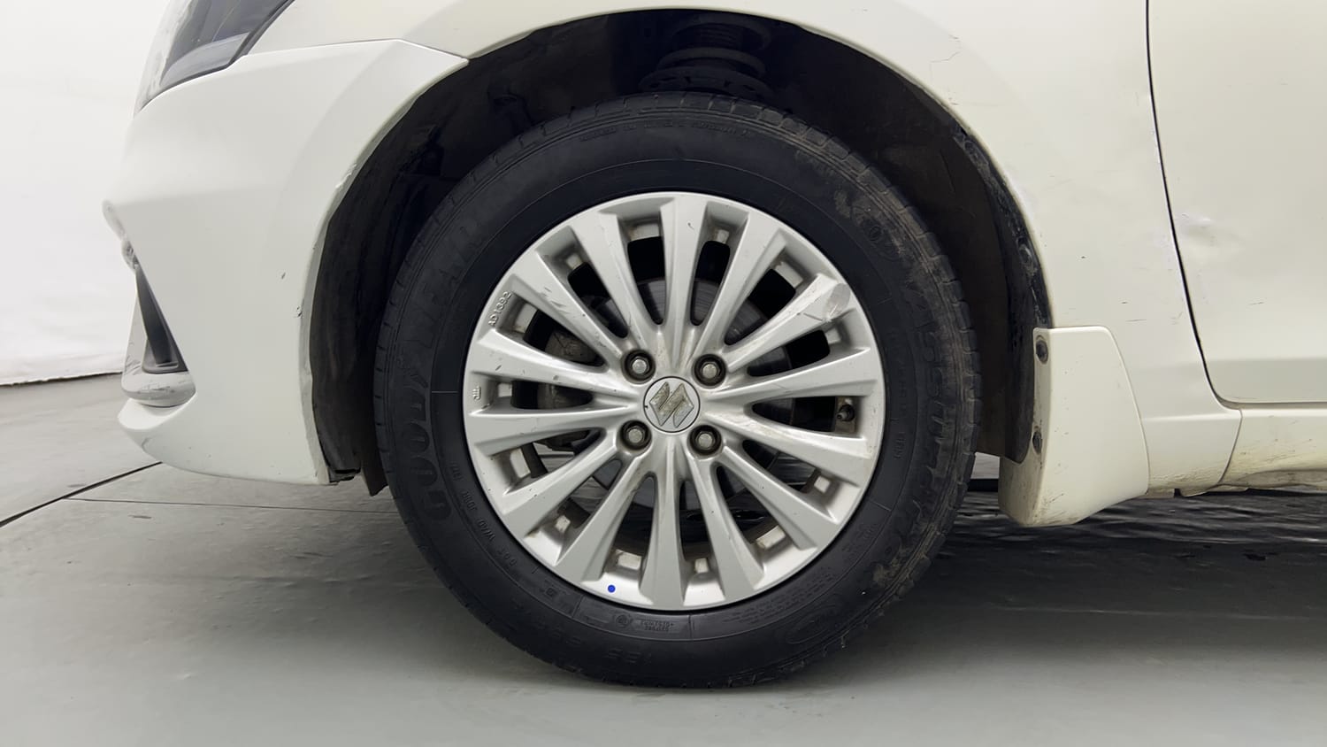 Used 2022 Maruti Suzuki Ciaz Zeta 1.5 Petrol Manual tyres LEFT FRONT TYRE RIM VIEW