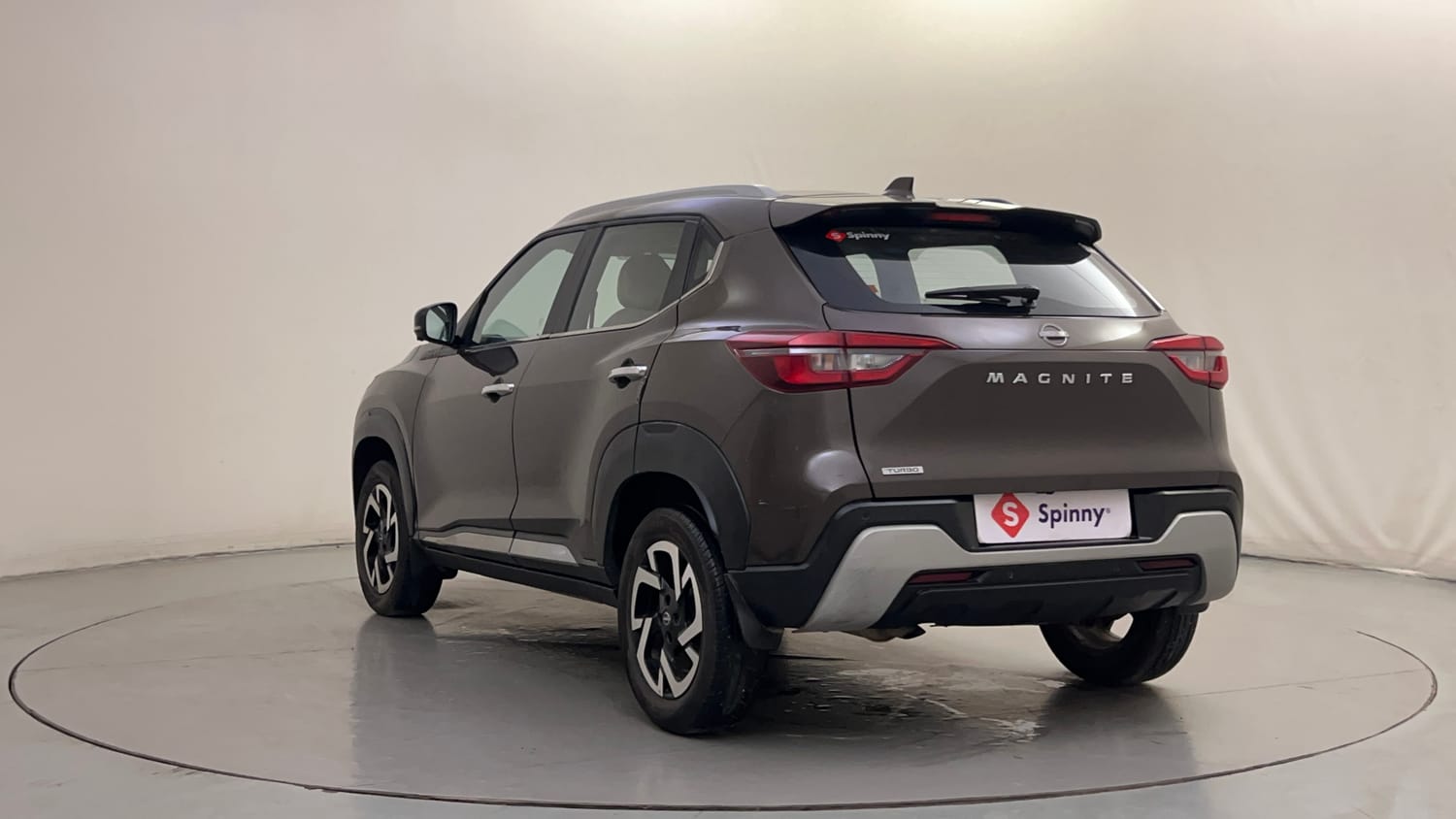 Used 2024 Nissan Magnite XV Premium Turbo Petrol Manual exterior LEFT REAR CORNER VIEW