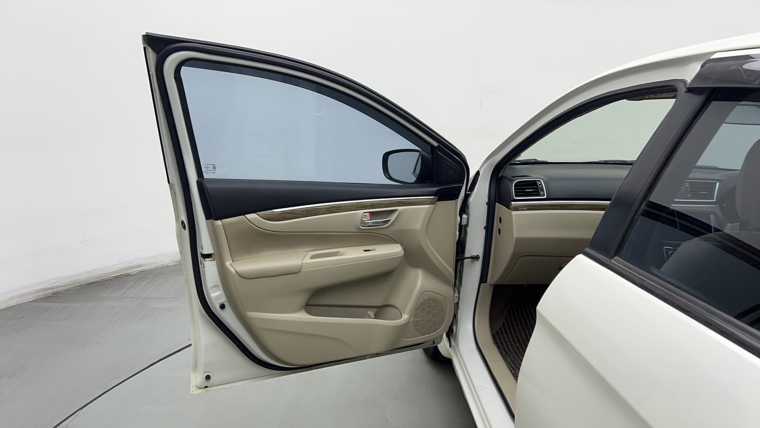 Used 2022 Maruti Suzuki Ciaz Zeta 1.5 Petrol Manual interior LEFT FRONT DOOR OPEN VIEW