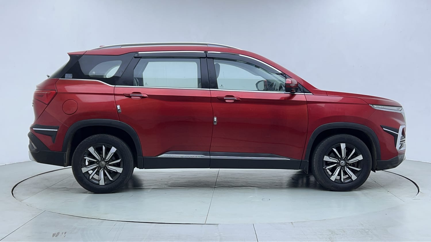 Used 2019 MG Motors Hector Sharp 2.0 Diesel Diesel Manual exterior RIGHT SIDE VIEW