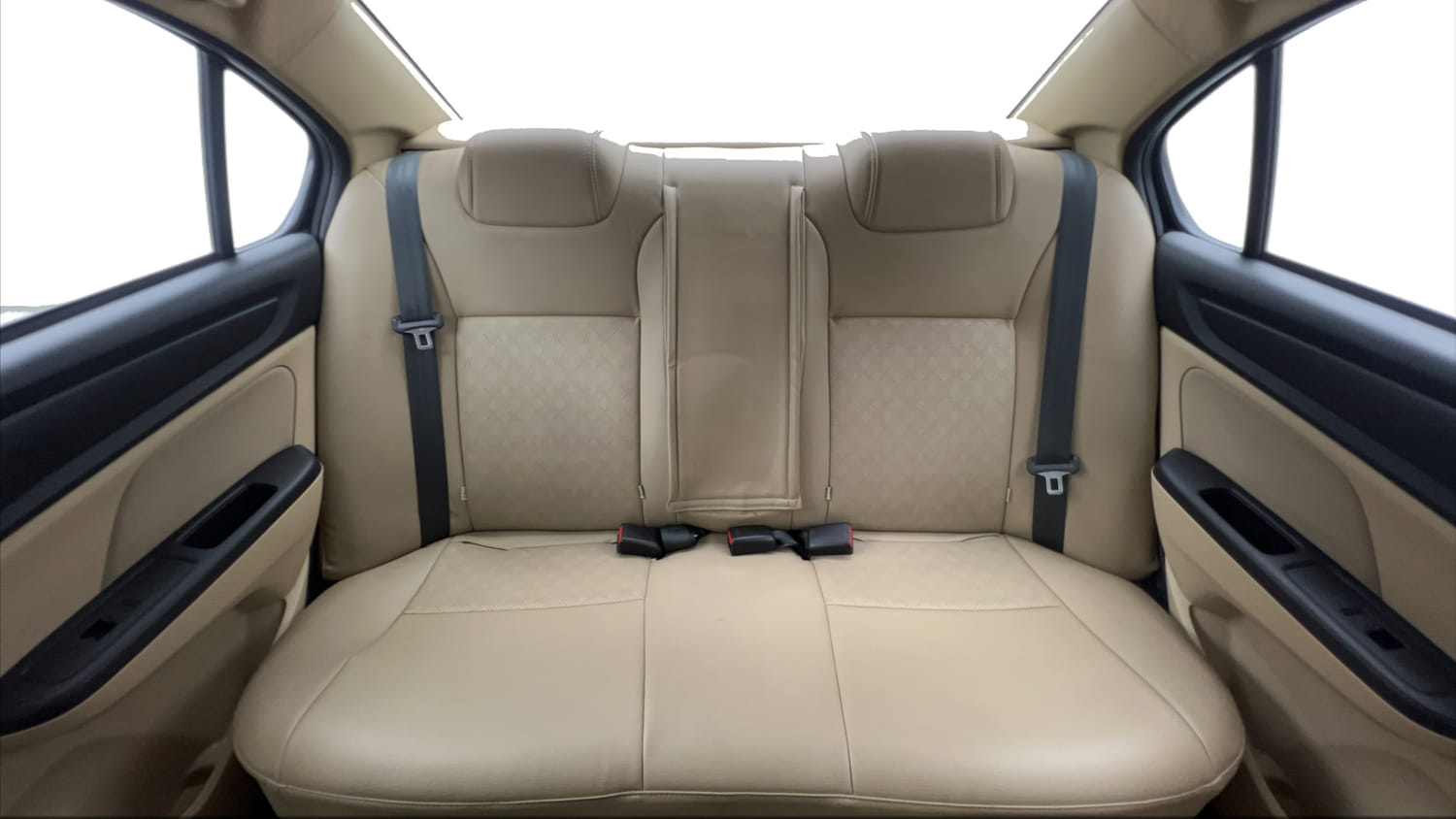 Used 2023 Honda Amaze VX 1.2 Petrol CVT Petrol Automatic interior REAR SEAT CONDITION VIEW