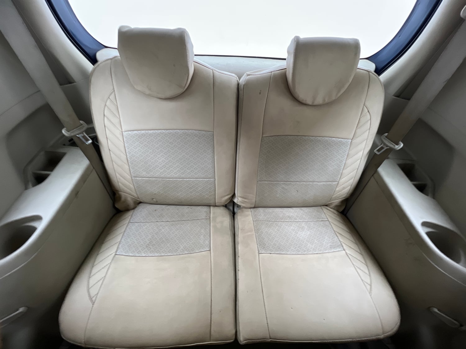 Used 2016 Maruti Suzuki Ertiga VXI Petrol Manual interior THIRD ROW SEAT