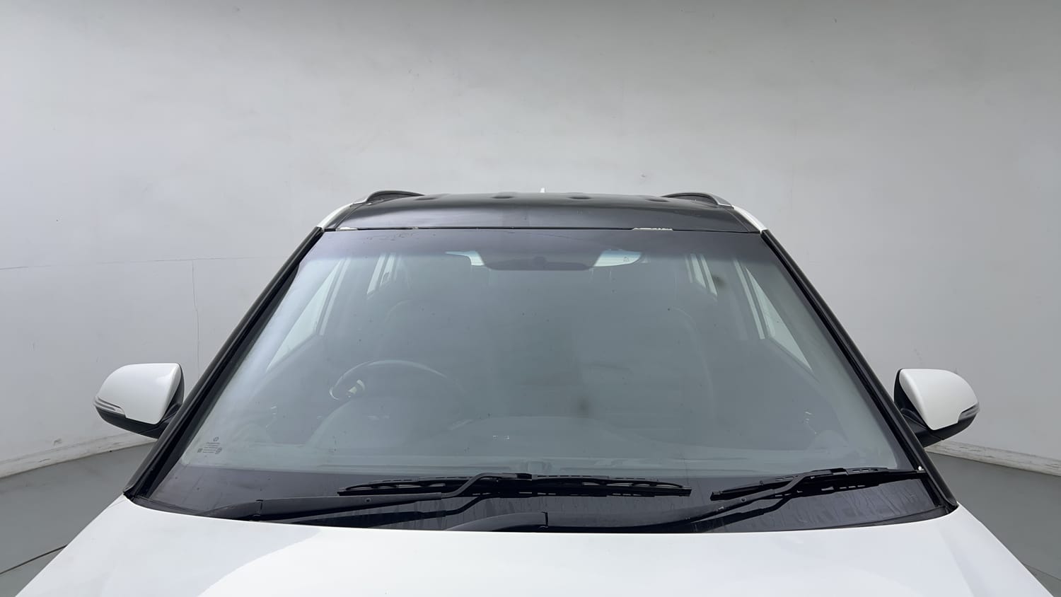 Used 2018 Hyundai Creta SX 1.6 CRDi Diesel Manual exterior FRONT WINDSHIELD VIEW