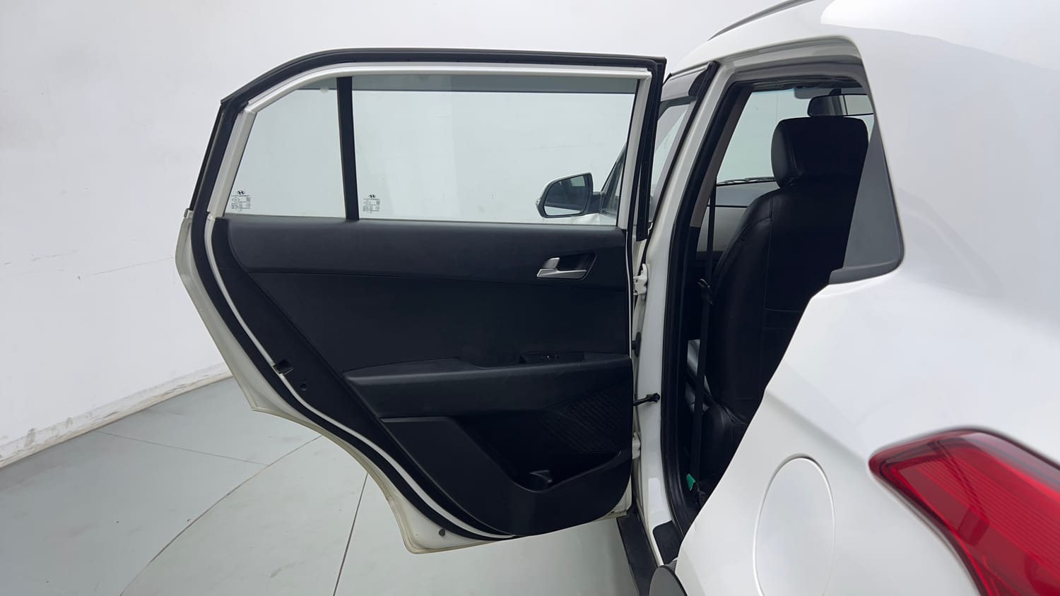 Used 2018 Hyundai Creta SX 1.6 CRDi Diesel Manual interior LEFT REAR DOOR OPEN VIEW
