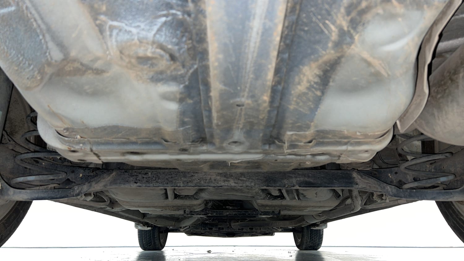 Used 2021 Honda City VX CVT Petrol Petrol Automatic extra REAR UNDERBODY VIEW (TAKEN FROM REAR)