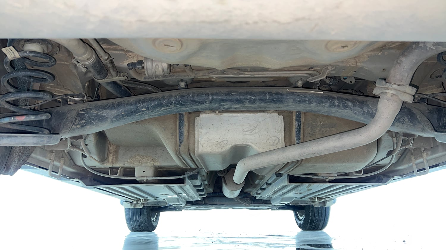 Used 2020 Maruti Suzuki Vitara Brezza ZXi Plus AT SHVS Petrol Automatic extra REAR UNDERBODY VIEW (TAKEN FROM REAR)