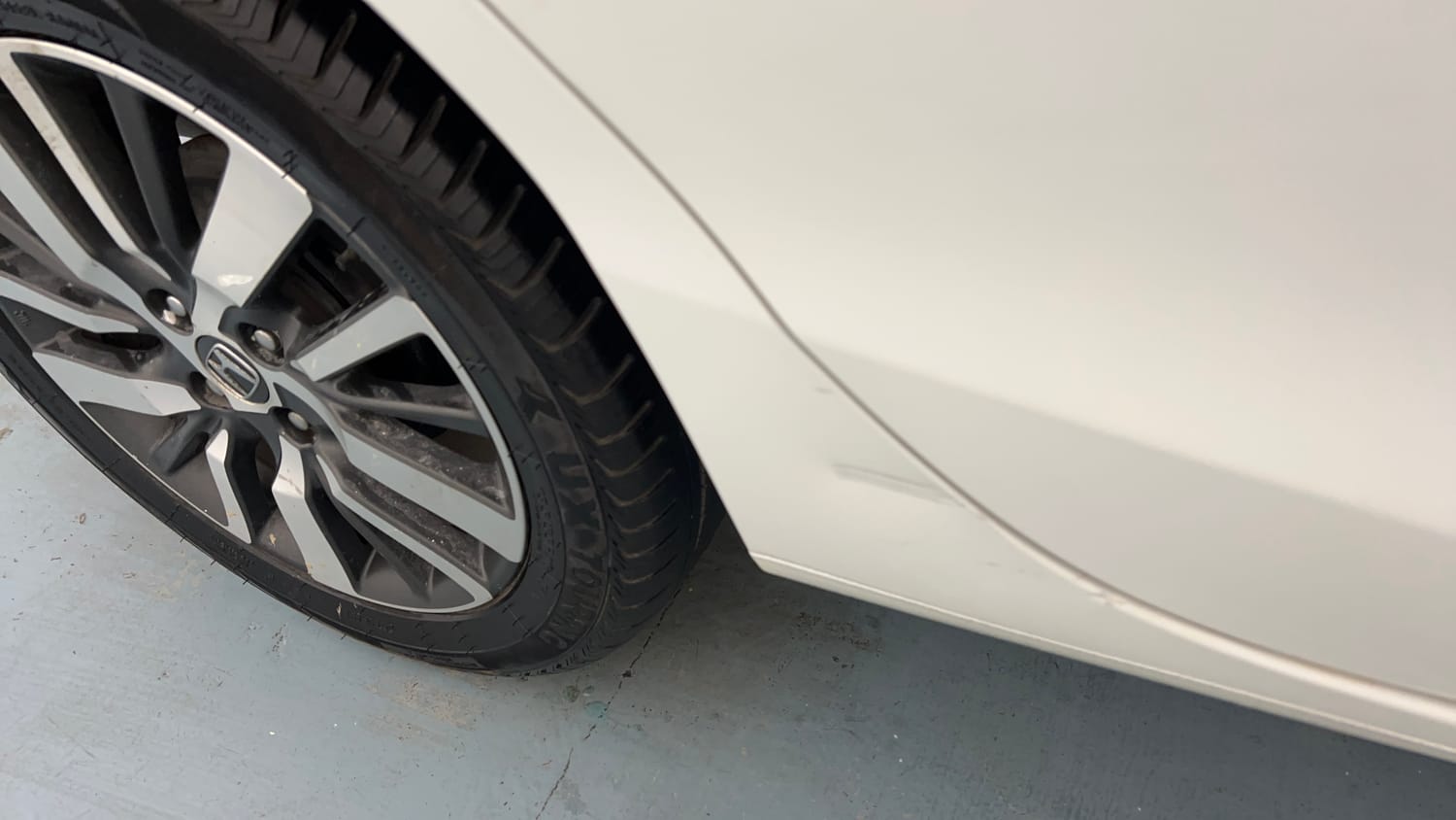 Used 2021 Honda City VX CVT Petrol Petrol Automatic dents MINOR SCRATCH