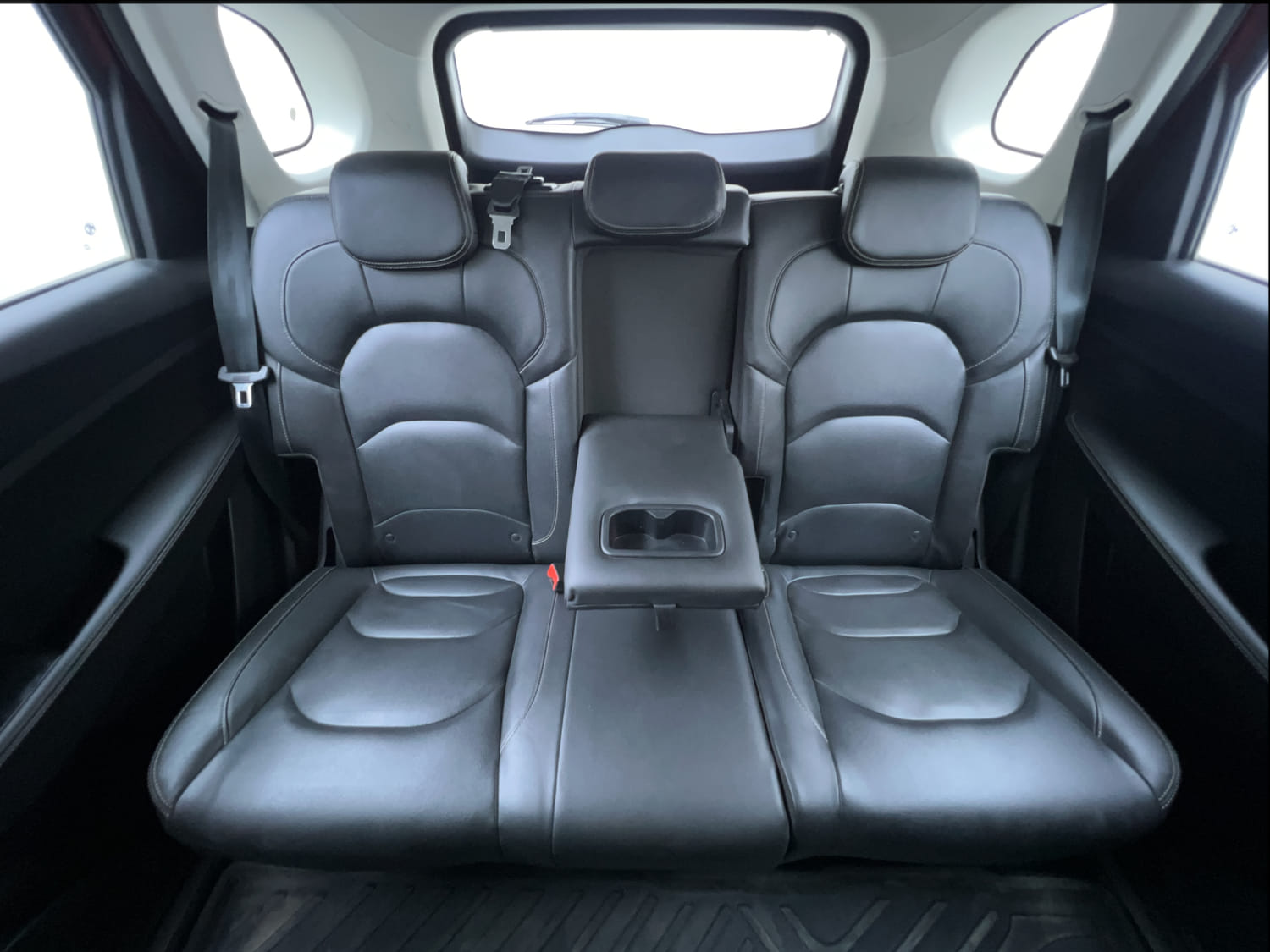 Used 2019 MG Motors Hector Sharp 2.0 Diesel Diesel Manual interior REAR SEAT CONDITION VIEW