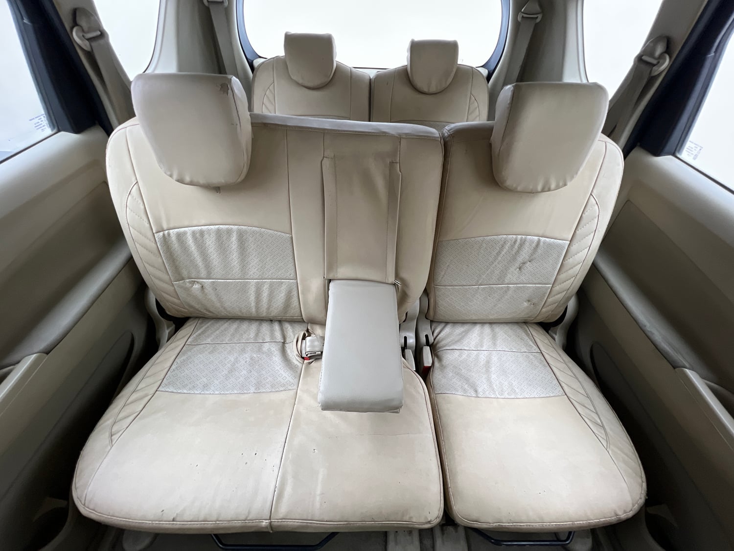 Used 2016 Maruti Suzuki Ertiga VXI Petrol Manual interior REAR SEAT CONDITION VIEW