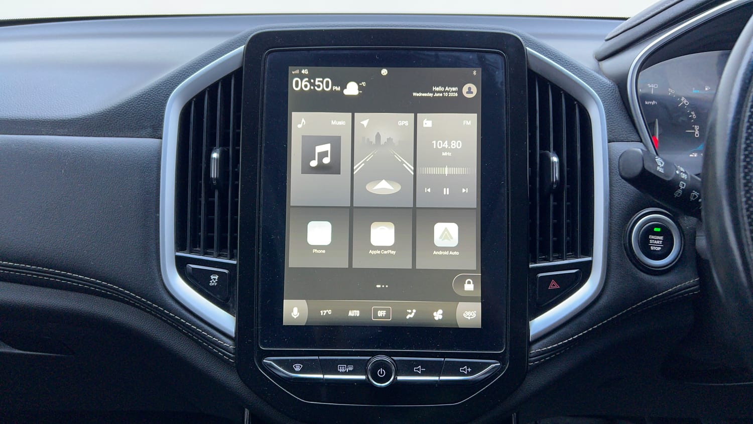 Used 2019 MG Motors Hector Sharp 2.0 Diesel Diesel Manual interior MUSIC SYSTEM & AC CONTROL VIEW