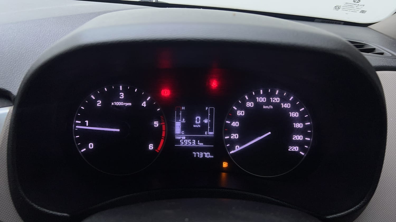 Used 2018 Hyundai Creta SX 1.6 CRDi Diesel Manual interior CLUSTERMETER VIEW