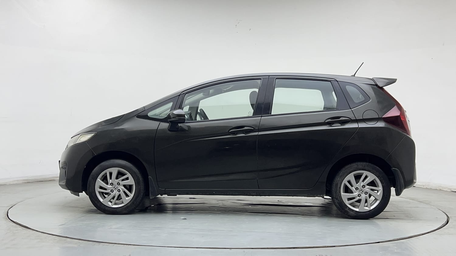 2015 Honda Jazz VX Petrol-1