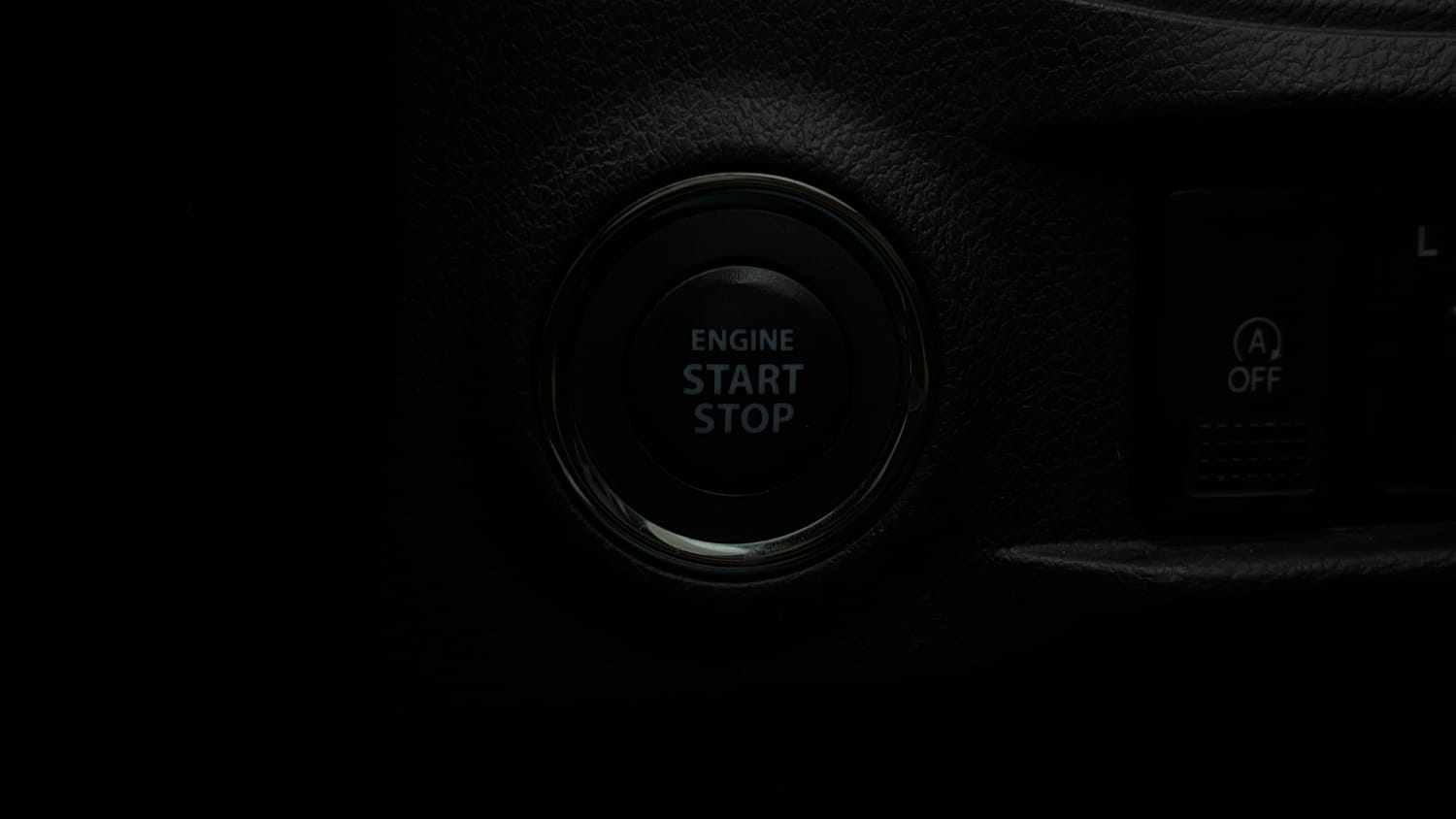 Used 2020 Maruti Suzuki Vitara Brezza ZXi Plus AT SHVS Petrol Automatic top_features Keyless start